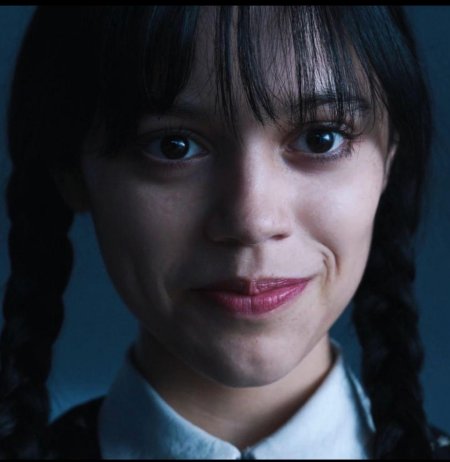 Дженна ортега уэнсдей аддамс