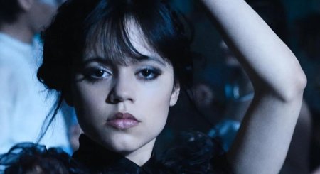 Сериал уэнсдей