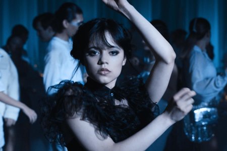 Уэнсдей сериал танец