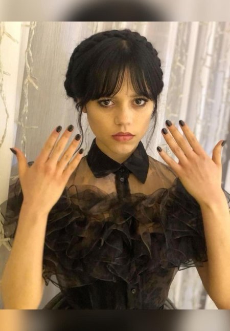 Wednesday сериал дженна ортега