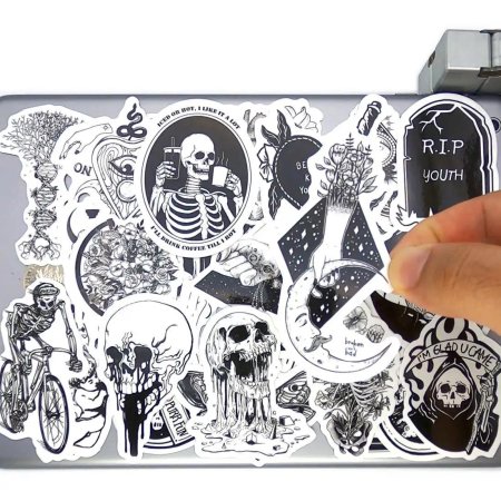 Наклейка демон