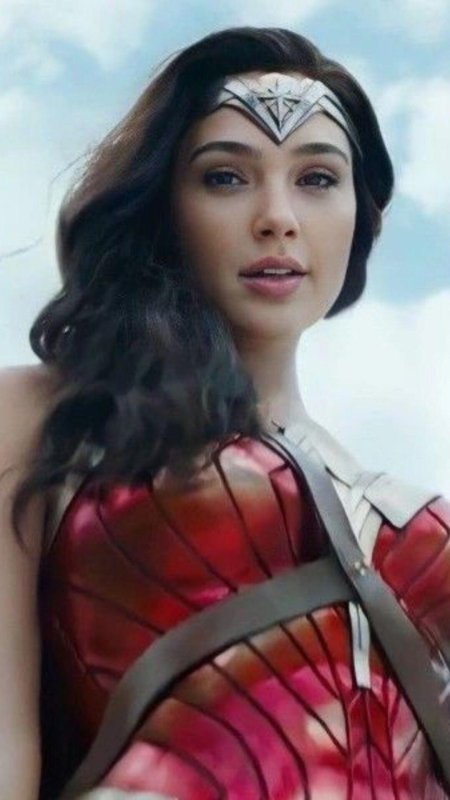 Альма гадот чудо женщина