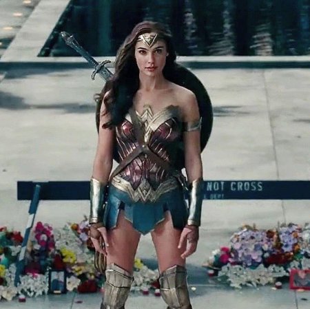 Чудо женщина галь гадот