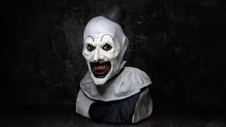 Clown art terrifier