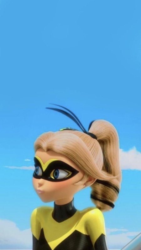 Хлоя леди пчела