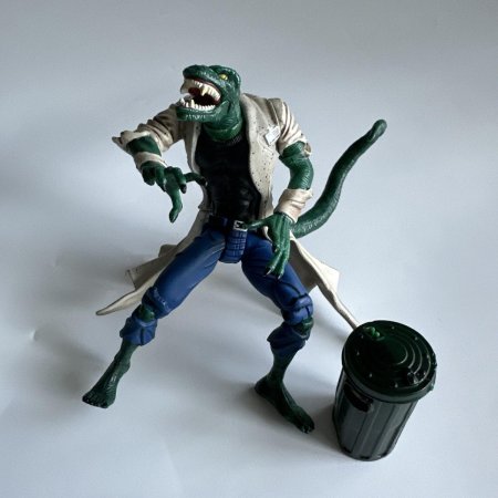 Игрушка доктор коннорс ящер