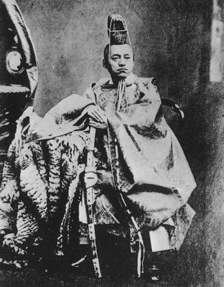 Ивакура томоми