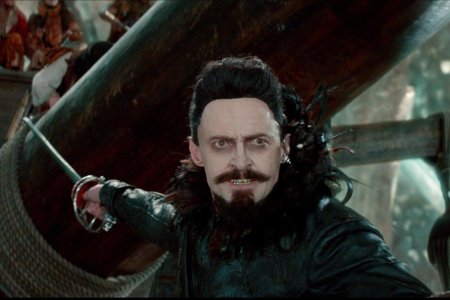 Captain edward teach aka blackbeard