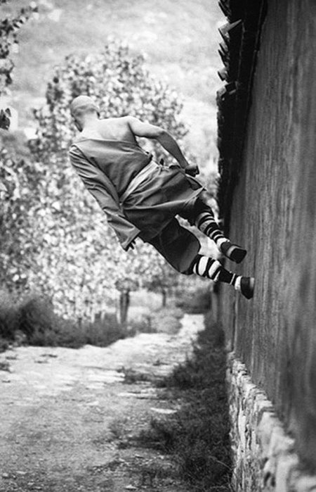 Шаолиньские монахи