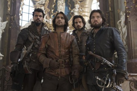 Мушкетеры сериал портос