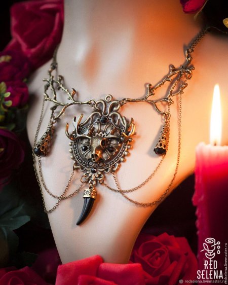 Готические украшения