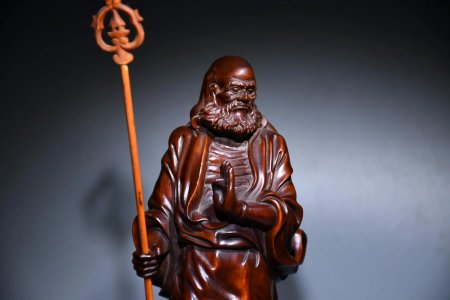 Фигурка дамо бодхидхарма