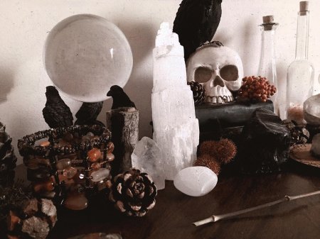 Черная магия алтарь