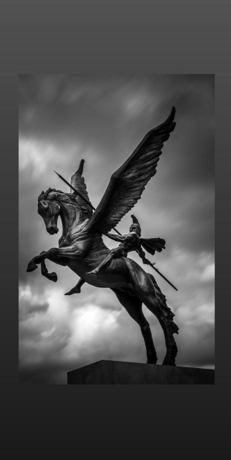 Беллерофонт скульптура