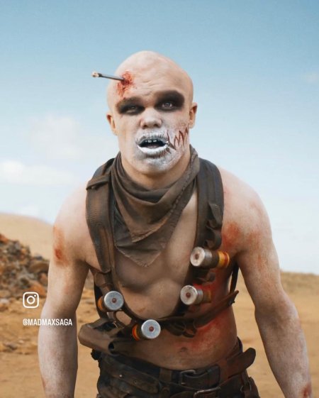 Натан джонс безумный макс