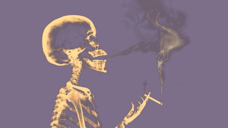 Скелет с сигаретой
