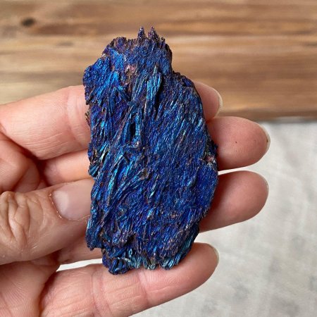 Ведьмина метелка камень