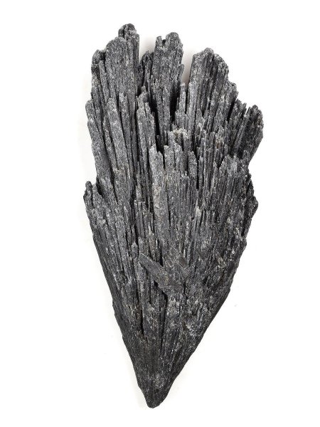 Кианит камень ведьмина метла