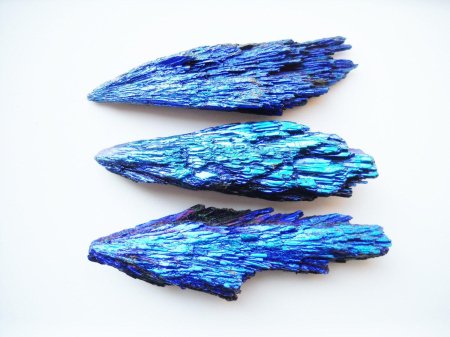 Кианит титаниум