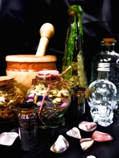 Ведьмина бутылка викка