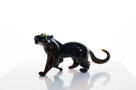 Статуэтка черная пантера