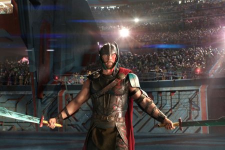 Thor: ragnarok ()
