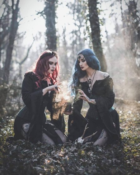 Фотосет в стиле ведьмы