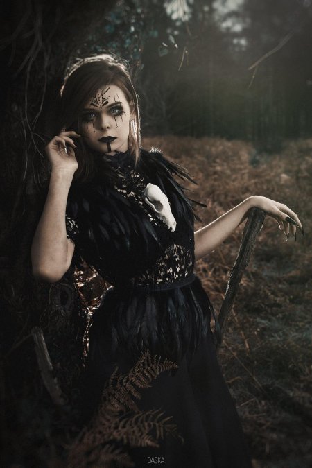 Фотосессия в стиле ведьмы лесу