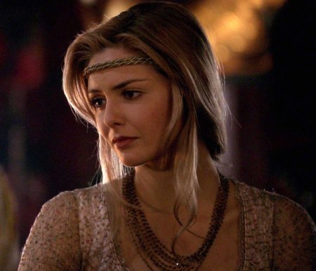 Жена короля артура