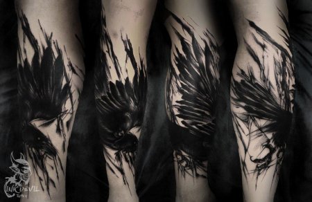 Тату ворон блэкворк