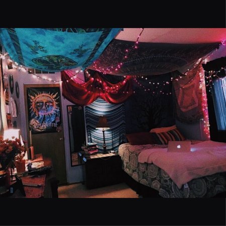 Комната хиппи