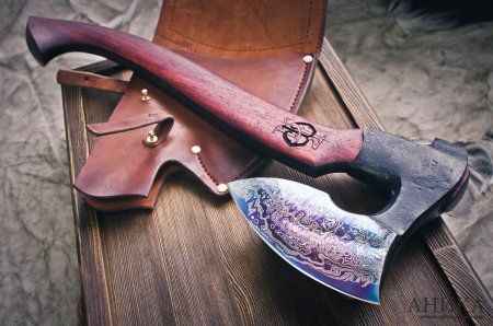 Топор ручной