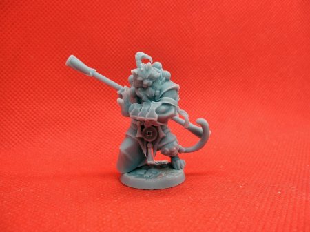 Фигурка миниатюра