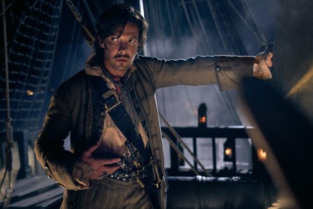 Тоби шмитц черные паруса