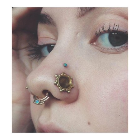 Лабрет в нос