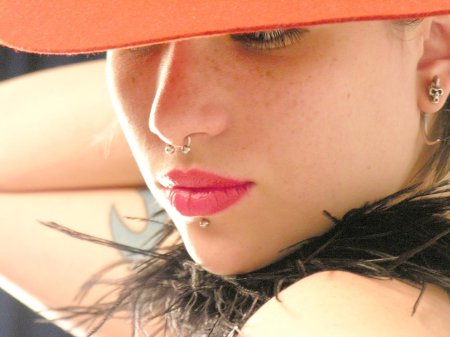 Пирсинг рта