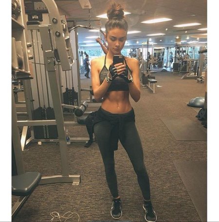 София миакова спортзал