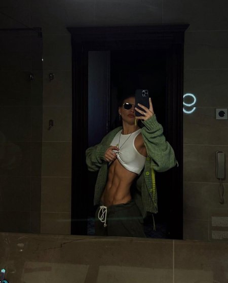 Настя миронова фитнес