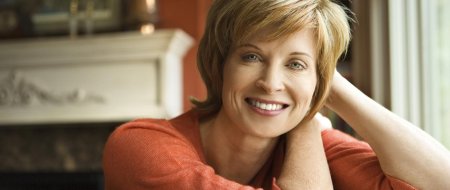 Женщина среднего возраста