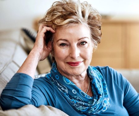 Женщина в возрасте