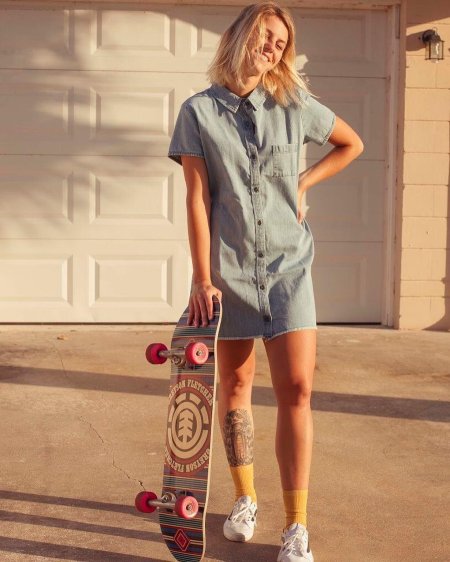 Одежда для скейт девушки