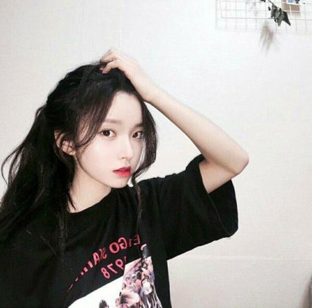 Кореянки kim na hee