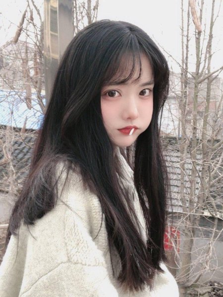 Кореянка красивая