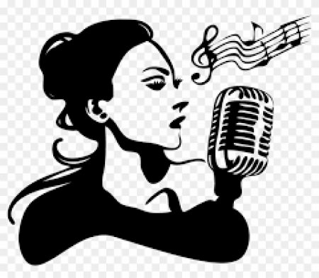 Девушка с микрофоном