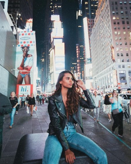 Девушка в нью йорке