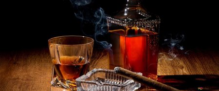 Стакан виски и сигара