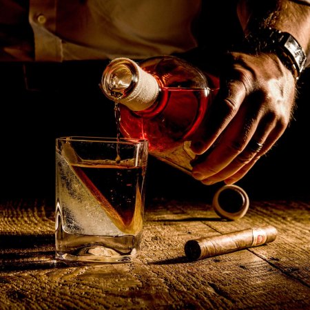 Мужской алкоголь