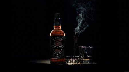 Виски джек дэниэлс и сигара