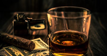 Виски и коньяк