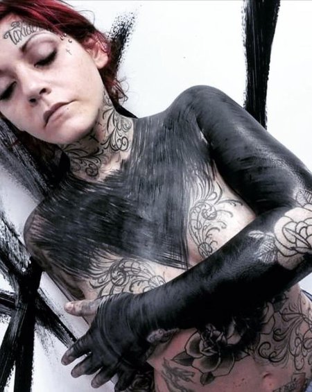 Тату девушек